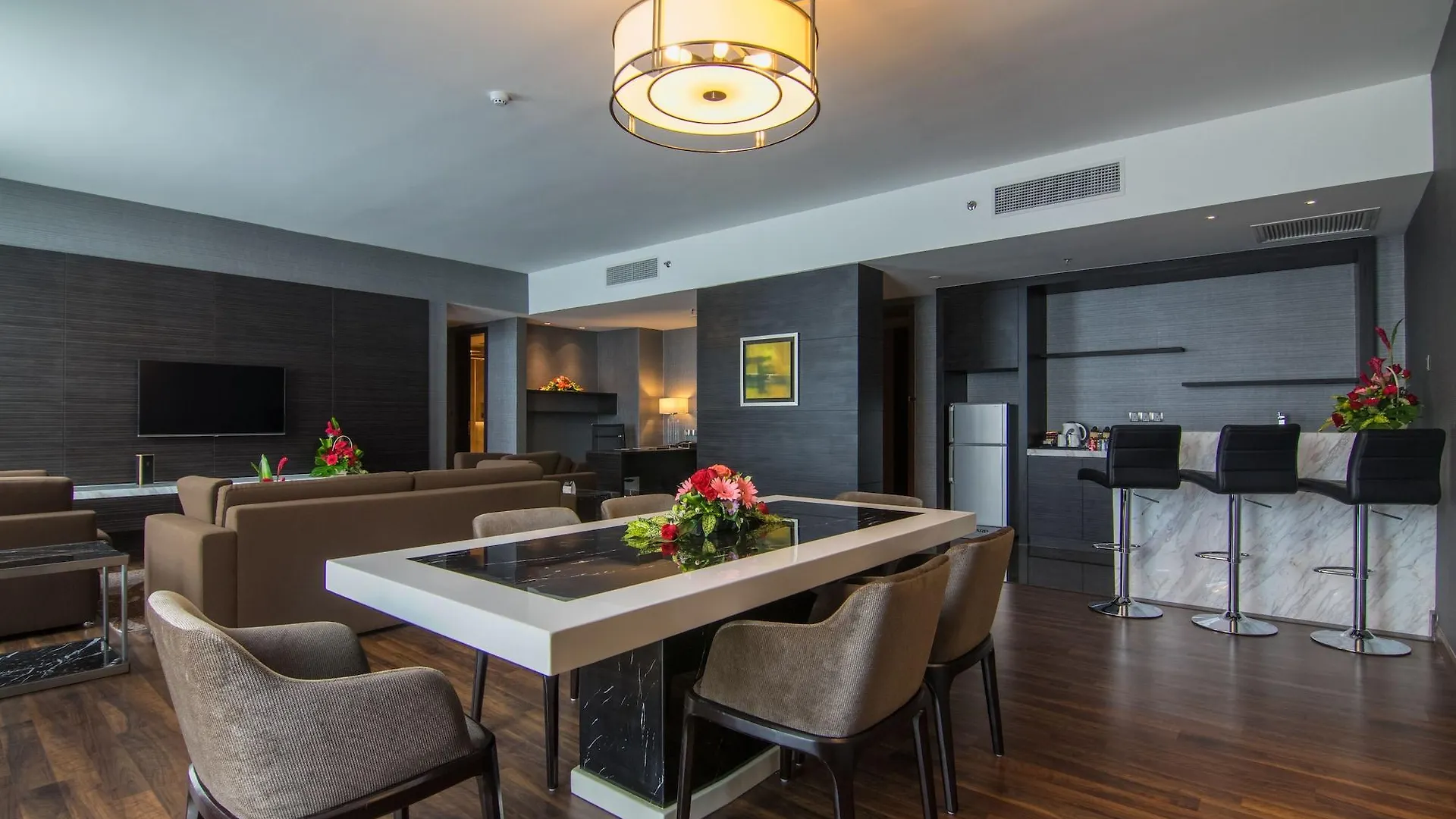 The Light Hotel Penang Perai